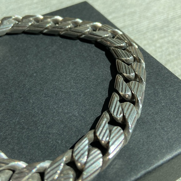 Gucci Thick Chunky Chain Bracelet - Picture 7 of 8